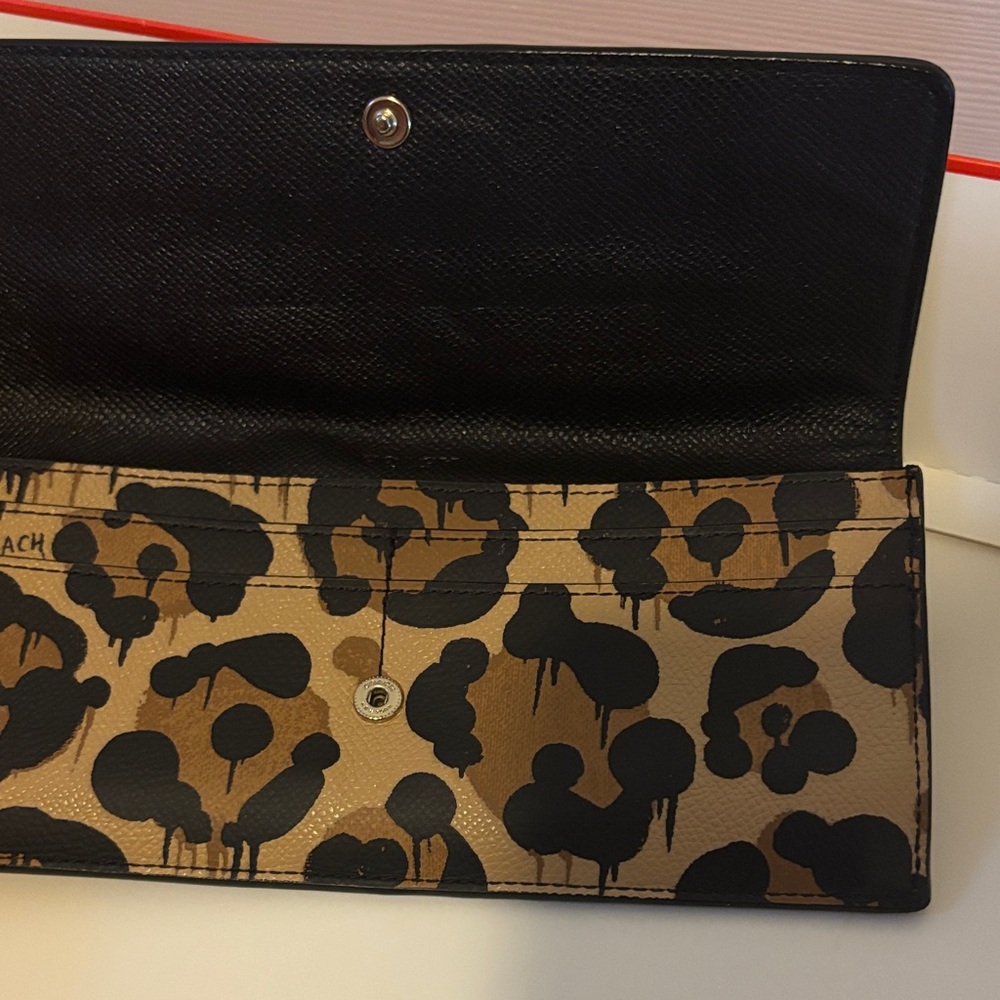 Coach Leopard-Print Continental Wallet in Tan and Black - Picture 8 of 11